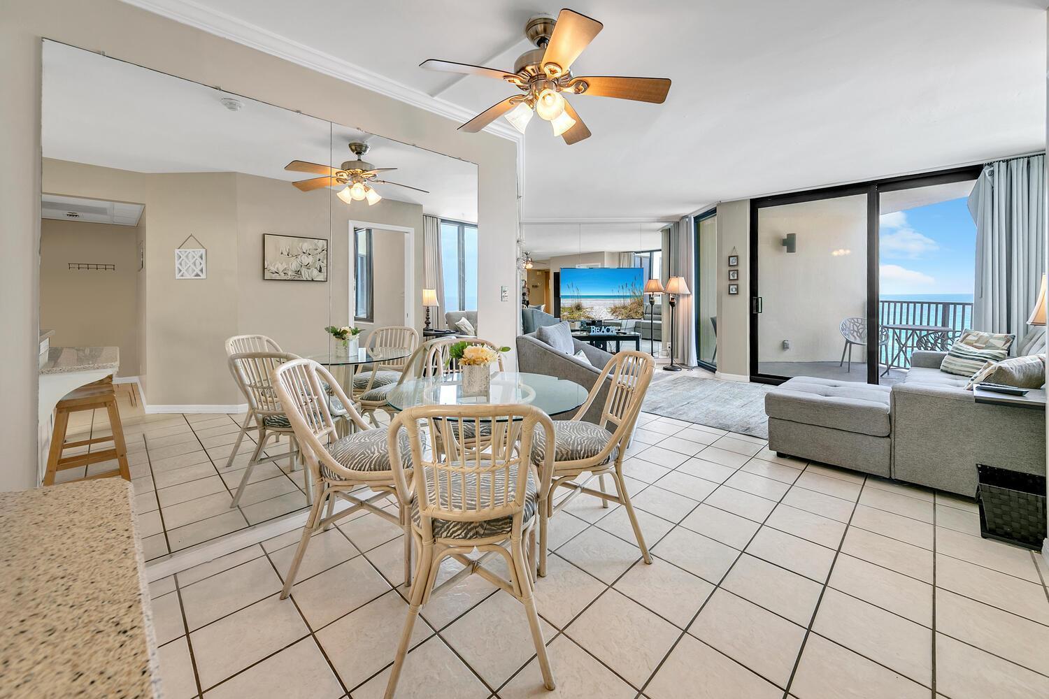 Holiday home Sunbird 807e